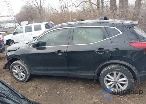 2019 Nissan Rogue Sport Sv z USA, uszkodzony, nr VIN JN1BJ1CR6KW319105